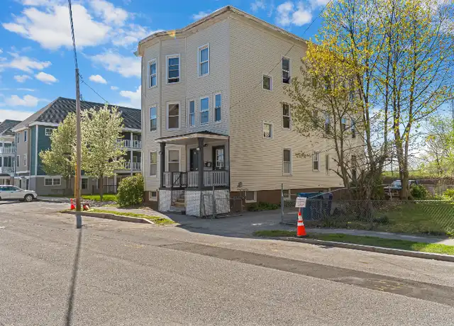 Property at 51 Frederic St Unit 2, Portland, ME, 04102, 3 beds, 1 bath, [object Object]