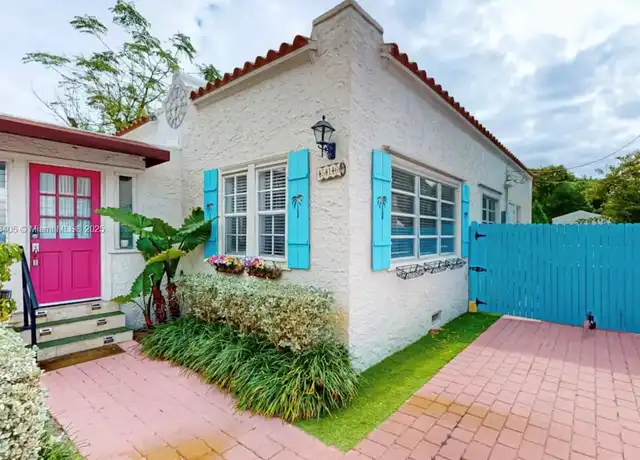 Property at 516 Hampton Rd, West Palm Beach, FL, 33405, 2 beds, 1 bath, [object Object]
