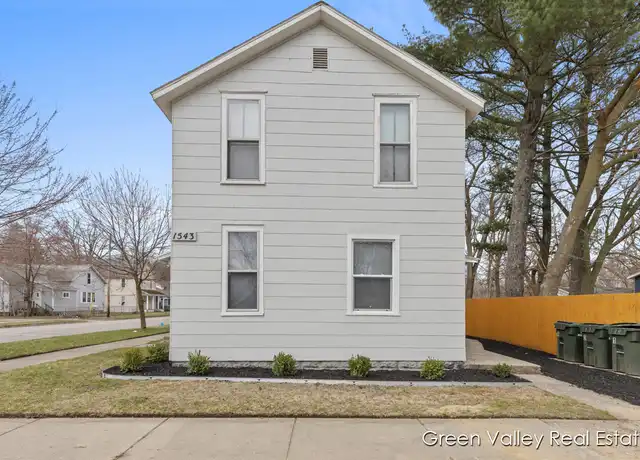 Property at 1543 Beidler St Unit 4, Muskegon, MI, 49441, 1 bed, 1 bath, [object Object]
