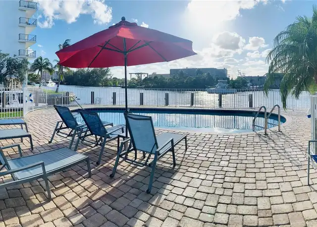 Property at 1705 N Riverside Dr #3, Pompano Beach, FL, 33062, 1 bed, 1 bath, [object Object]