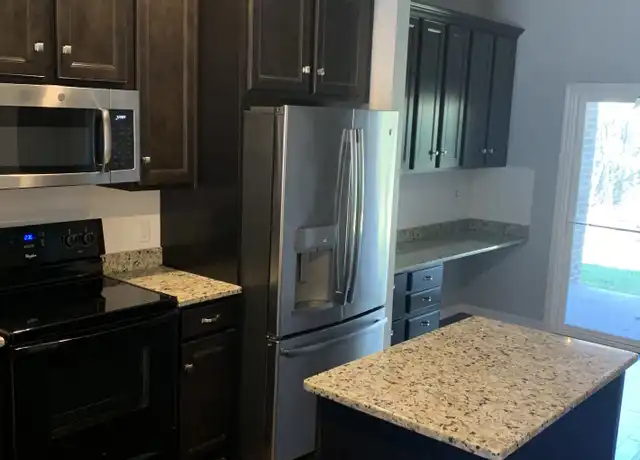 Property at 2327 Traemoor Village Pl, Nashville, TN, 37209, 1 bed, 2.5 baths, [object Object]