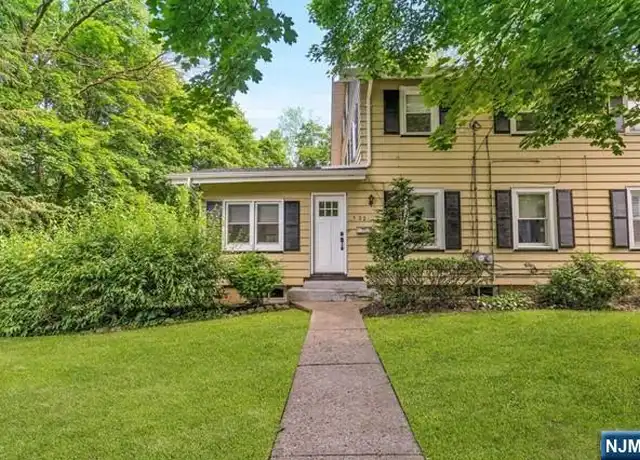 Property at 132 Hollywood Ave, Ho-Ho-Kus, NJ, 07423, 3 beds, 1.5 baths, [object Object]