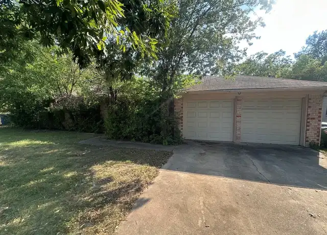 Property at 2001 Wooten Dr, Austin, TX, 78757, 3 beds, 2 baths, [object Object]