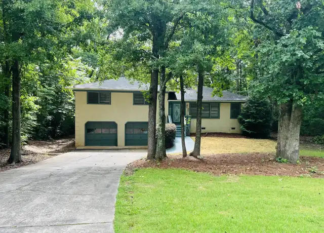 Property at 27 Elaine Dr, Newnan, GA, 30263, 3 beds, 2 baths, [object Object]