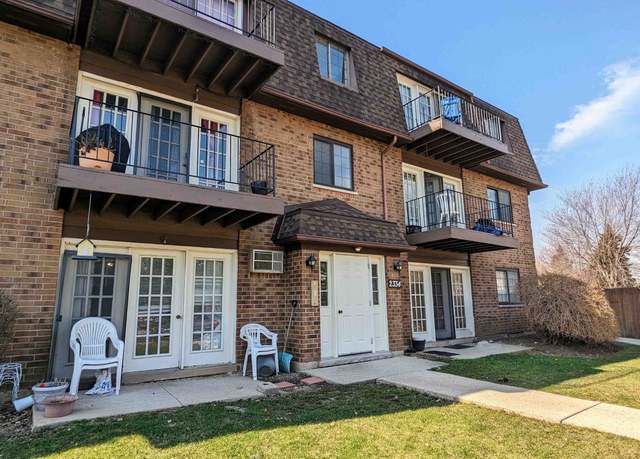 Photo of 2334 Century Point Ln, Glendale Heights, IL 60139