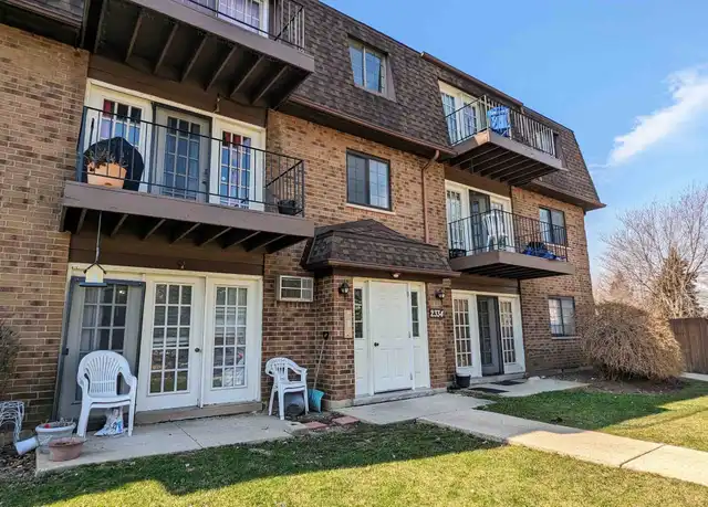Property at 2334 Century Point Ln, Glendale Heights, IL, 60139, 2 beds, 1 bath, [object Object]