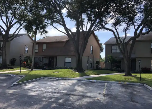 Property at 803 Sandtree Dr, Palm Beach Gardens, FL, 33403, 2 beds, 2.5 baths, [object Object]
