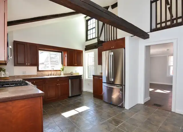 Property at 149 Federal St Unit B, Salem, MA, 01970, 3 beds, 1 bath, [object Object]