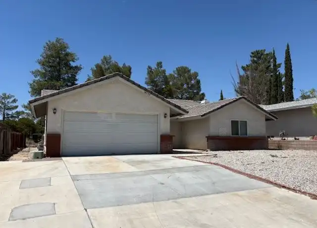 Property at 14256 La Paz Dr, Victorville, CA, 92395, 4 beds, 2 baths, [object Object]