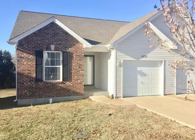 Property at 1635 Vine School Rd, Herculaneum, MO, 63048, 2 beds, 2 baths, [object Object]