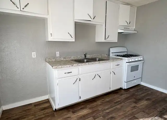 Property at 1912 NW Hoover Ave Apt 1, Lawton, OK, 73507, 1 bed, 1 bath, [object Object]