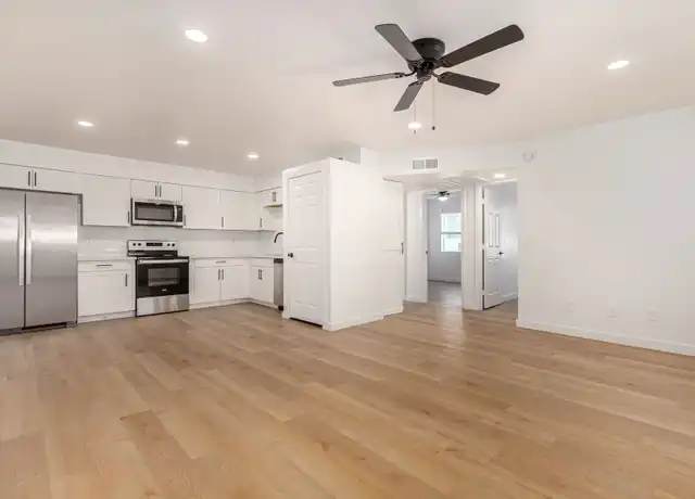 Property at 1727 W Cholla St #1739, Phoenix, AZ, 85029, 2 beds, 1 bath, [object Object]