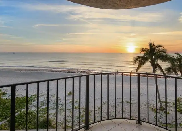 Property at 3115 Gulf Shore Blvd N Unit 205S, Naples, FL, 34103, 2 beds, 3 baths, [object Object]