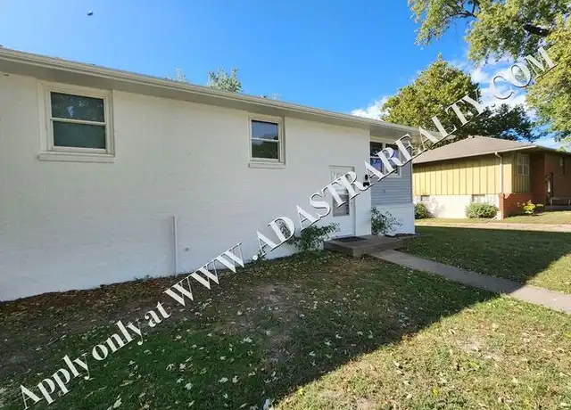 Property at 3014 N 155th Ter, Basehor, KS, 66007, 2 beds, 1.5 baths, [object Object]