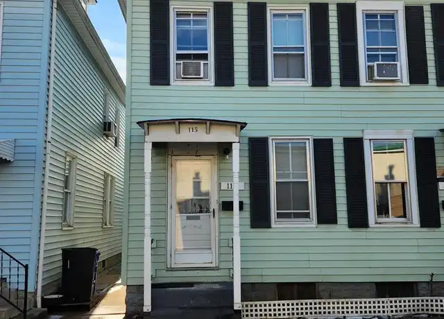 Property at 115 McComas St, Hagerstown, MD, 21740, 3 beds, 1 bath, [object Object]