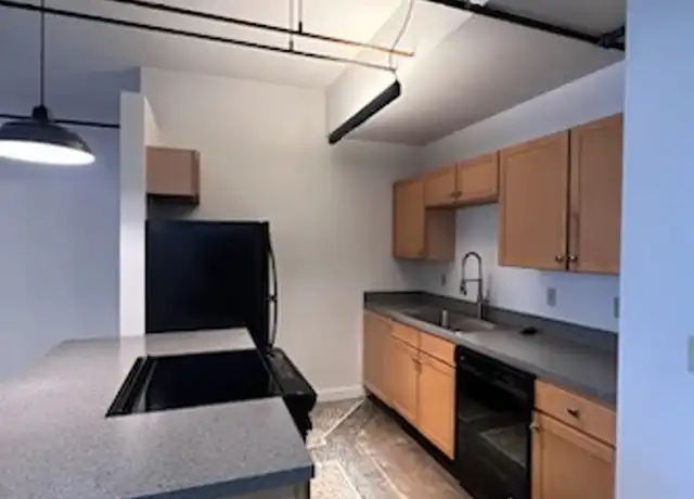 Property at 1004 Baltimore Ave Unit 807, Kansas City, MO, 64105, 2 beds, 2 baths, [object Object]