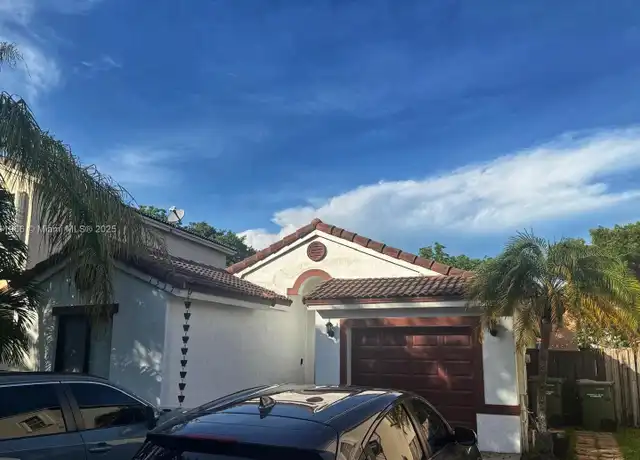 Property at 1537 SE 20th Ter, Homestead, FL, 33035, 3 beds, 2 baths, [object Object]