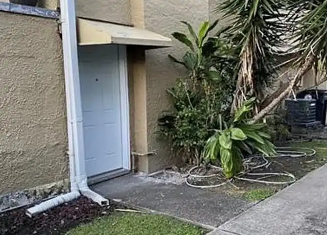 Property at 8227 Green St Unit B, New Orleans, LA, 70118, 2 beds, 1 bath, [object Object]