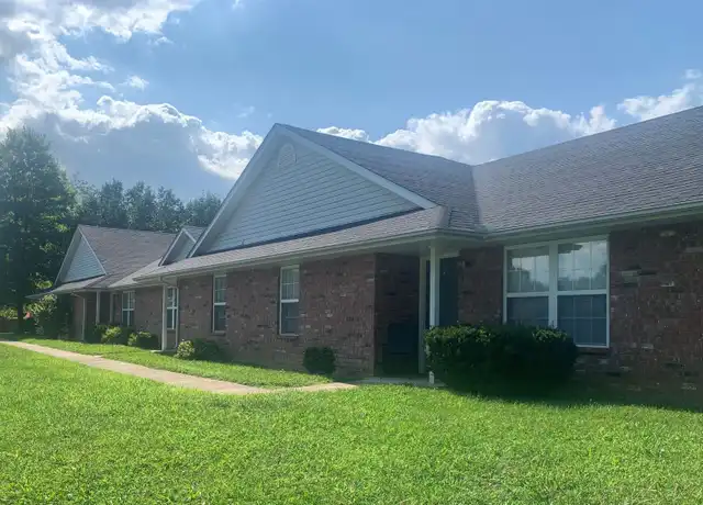 Property at 106 Shannon Valley Dr Unit 106, Waynesville, MO, 65583, 3 beds, 2 baths, [object Object]