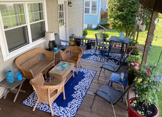 Property at 15 Euclid Ave Unit A, Stamford, CT, 06902, 2 beds, 1.5 baths, [object Object]