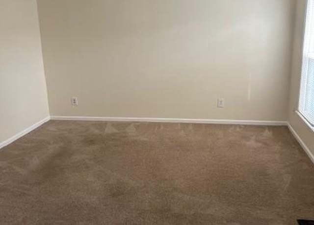 Photo of 439 Ridge Ct, Warrenton, VA 20186