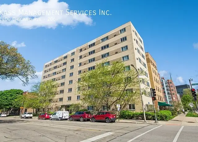 Photo of 1400 Chicago Ave, Evanston, IL 60201