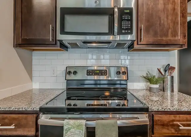 Property at Thrive Jenks - 204 S Riverfront Dr, Jenks, OK, 74037, 1-2 bed, 1-2 bath, [object Object]
