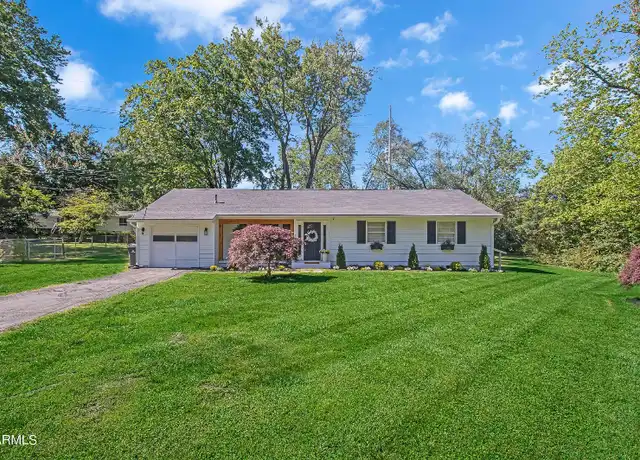 Property at 7021 Yorkshire Dr, Knoxville, TN, 37909, 3 beds, 2 baths, [object Object]