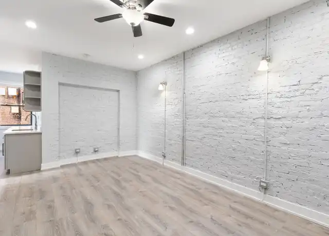 Property at 7618 N Eastlake Ter Unit 7622-1D, Chicago, IL, 60626, 2 beds, 1 bath, [object Object]