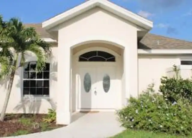 Property at 379 NW La Playa St, Port Saint Lucie, FL, 34983, 3 beds, 2.5 baths, [object Object]