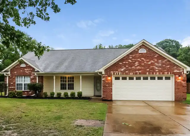 Property at 3412 Pendulum Dr E, Hernando, MS, 38632, 3 beds, 2 baths, [object Object]