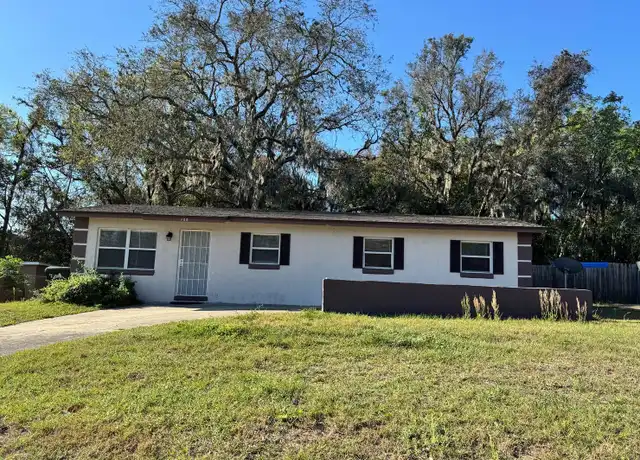 Property at 122 W Celeste St, Apopka, FL, 32703, 4 beds, 1.5 baths, [object Object]