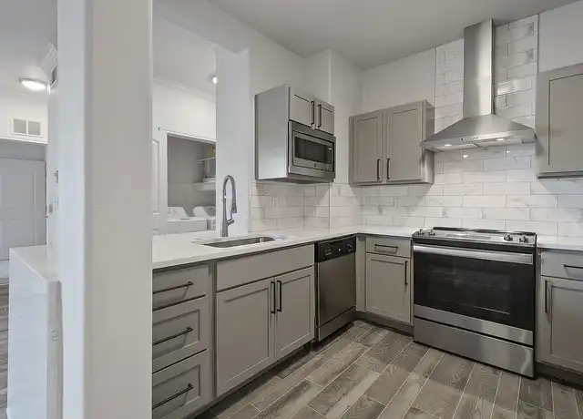 Property at Trinity Bluff & Trinity District - 701 E Bluff St, Fort Worth, TX, 76102, 0-3 beds, 1-2.5 bath, [object Object]