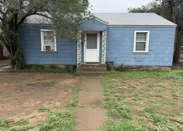 Property at 2416 31st St, Lubbock, TX, 79411, 3 beds, 1 bath, [object Object]