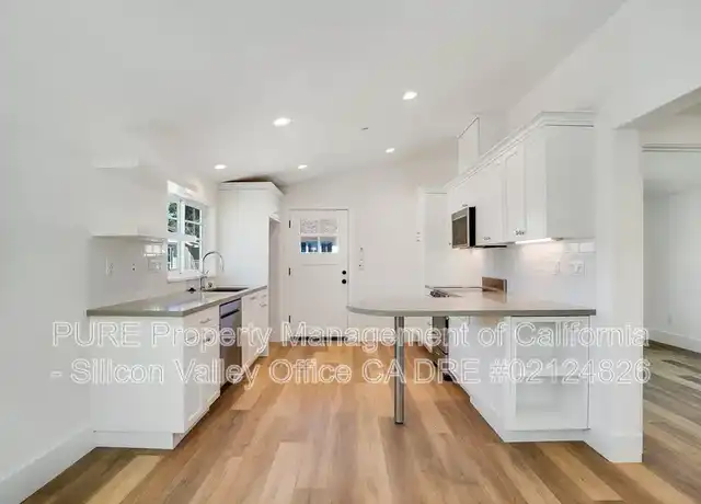 Property at 216 Oak Tree Cir, Los Gatos, CA, 95032, 1 bed, 1 bath, [object Object]