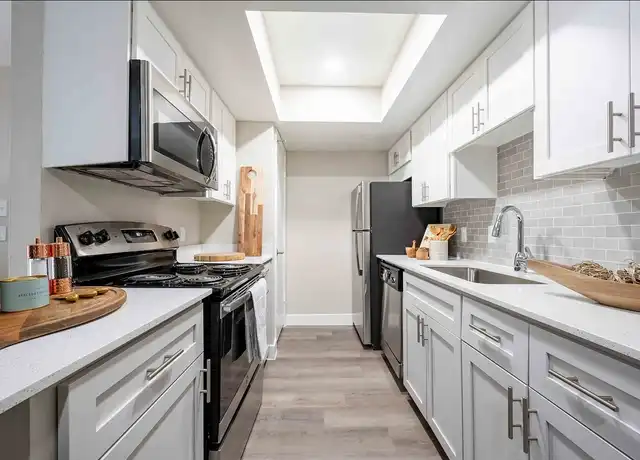 Property at Cala Paradise Valley - 12211 N Paradise Village Pkwy S, Phoenix, AZ, 85032, 1-2 bed, 1-2 bath, [object Object]