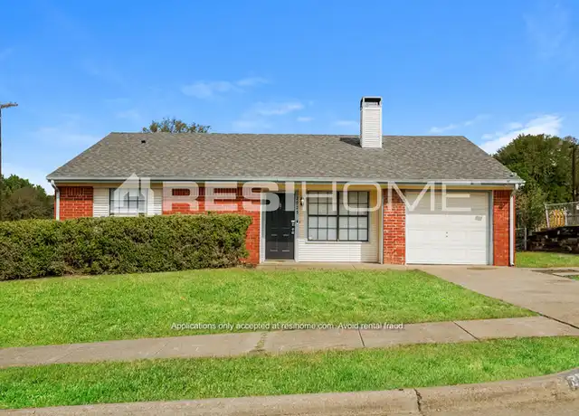 Property at 2925 Mesa View Dr, Dallas, TX, 75241, 3 beds, 2 baths, [object Object]