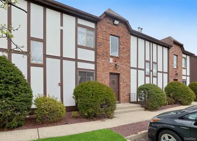 Property at 135 W Nyack Rd #63, Nanuet, NY, 10954, 1 bed, 1 bath, [object Object]