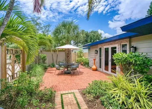 Property at 1127 S Osprey Ave, Sarasota, FL, 34236, 4 beds, 4 baths, [object Object]