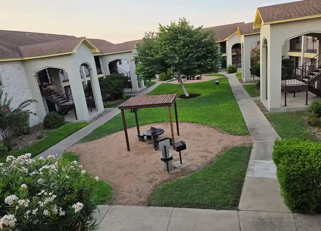 Property at 2501 Hibiscus Ave Unit 2, McAllen, TX, 78501, 2 beds, 1 bath, [object Object]