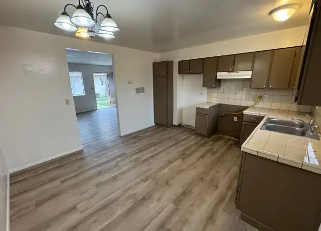 Property at 516 N M St Unit 3, Lompoc, CA, 93436, 2 beds, 1 bath, [object Object]