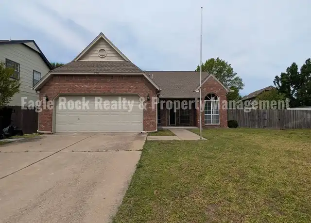 Property at 1304 N Umbrella Cir, Broken Arrow, OK, 74012, 3 beds, 2 baths, [object Object]