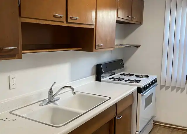 Property at 2700 Humboldt Ave S Unit 2700h-204, Minneapolis, MN, 55408, 2 beds, 1 bath, [object Object]