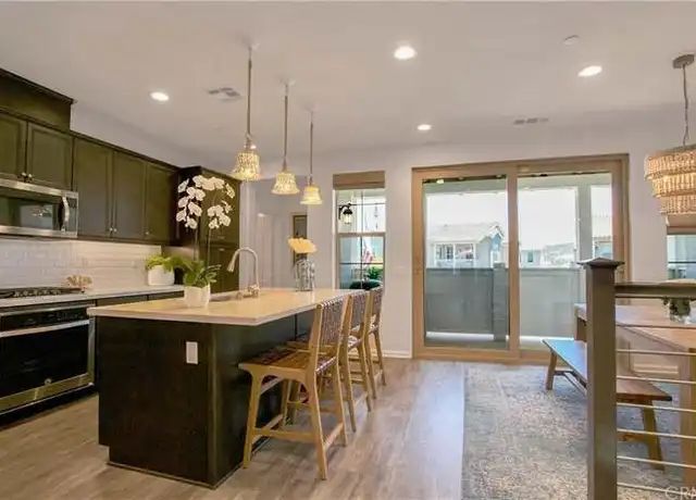 Property at 140 Jaripol Cir, Rancho Mission Viejo, CA, 92694, 2 beds, 2.5 baths, [object Object]