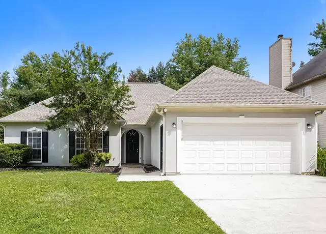 Property at 725 Claiborne St, Helena, AL, 35080, 3 beds, 2 baths, [object Object]