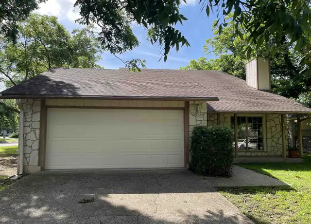 Property at 175 Turkey Run, Meadowlakes, TX, 78654, 3 beds, 2.5 baths, [object Object]