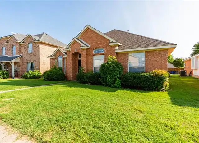 Property at 4611 Santa Cruz Ln, McKinney, TX, 75070, 4 beds, 2 baths, [object Object]