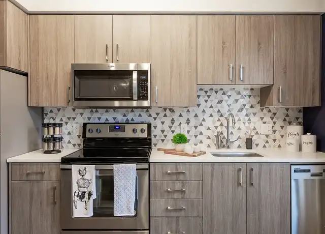 Property at ArLo - 6015 N Interstate Ave, Portland, OR, 97217, 2 beds, 2 baths, [object Object]