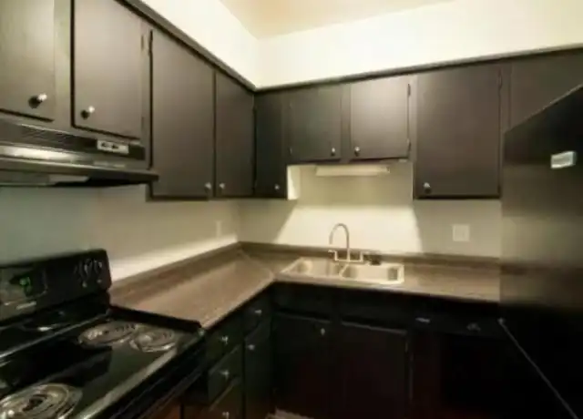 Property at 639 Archdale Dr, Charlotte, NC, 28217, 1 bed, 1 bath, [object Object]