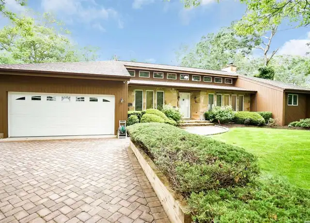 Property at 3 Harbor Rd, Hampton Bays, NY, 11946, 3 beds, 2.5 baths, [object Object]